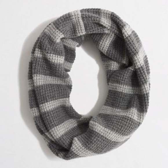 J. Crew infinity scarf - Picture 1 of 4